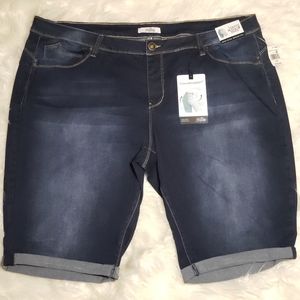 NWT {ROYALTY FOR ME} Denim Bermuda Shorts